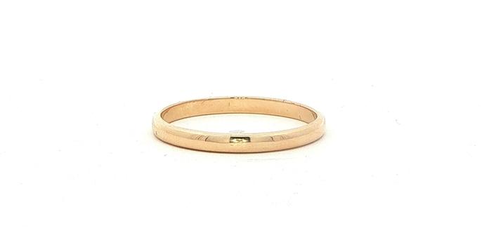 content/products/Estate Piece: Half Round Band Ring in Yellow Gold (2 mm)