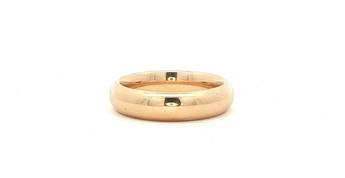 content/products/Estate Piece: Comfort Fit Wedding Band in Yellow Gold (5 mm)