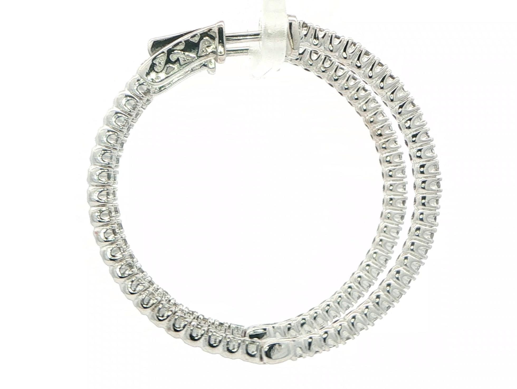 Estate Piece: Diamond Inside-Out Hoop Earrings in White Gold (1.50cts TWT) side