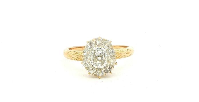 content/products/Estate Piece: Vintage Diamond Cluster Ring with Engraved Details in Yellow Gold (0.75cts TWT)