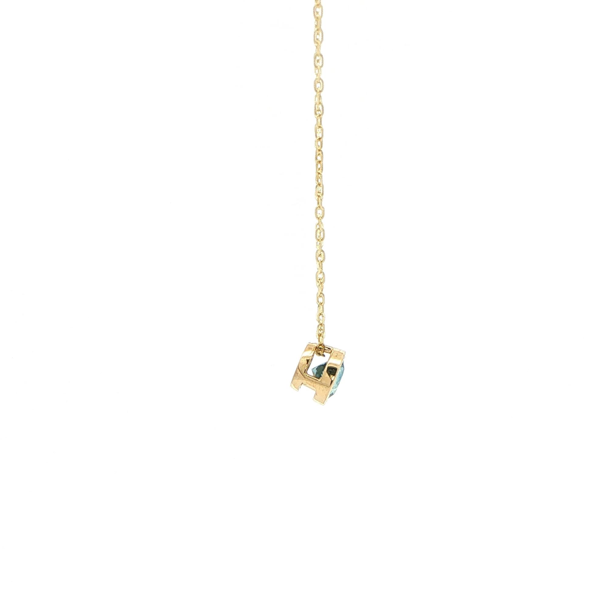 Bezel-Set Montana Sapphire Pendant Necklace in Yellow Gold (0.67cts) side