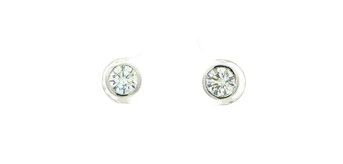 content/products/Diamond Bezel Set Stud Earrings in White Gold (1.03cts TWT)