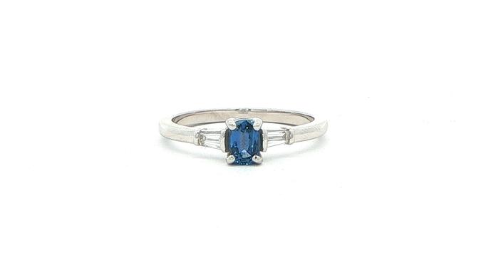 content/products/Cushion-cut Montana Yogo Sapphire and Tapered Baguette Diamond Three-Stone Ring in White Gold (0.56cts TWT)