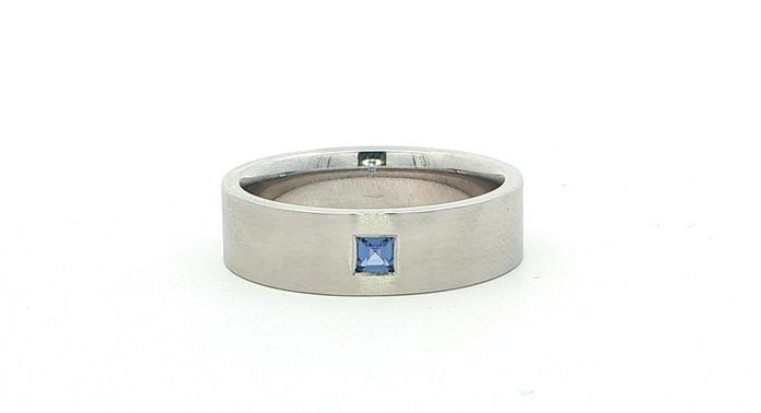content/products/Flush Set Princess-cut Montana Yogo Sapphire Band Ring in Satin Finish in White Gold (0.11cts)