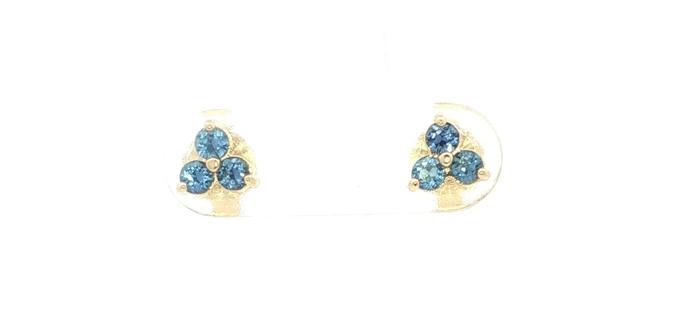 content/products/Montana Yogo Sapphire Three-Stone Cluster Stud Earrings in Yellow Gold (0.40cts TWT)