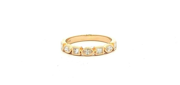 content/products/Bezel-set Marquise and Princess-cut Diamond Geometric Band in Yellow Gold (0.50cts TWT)