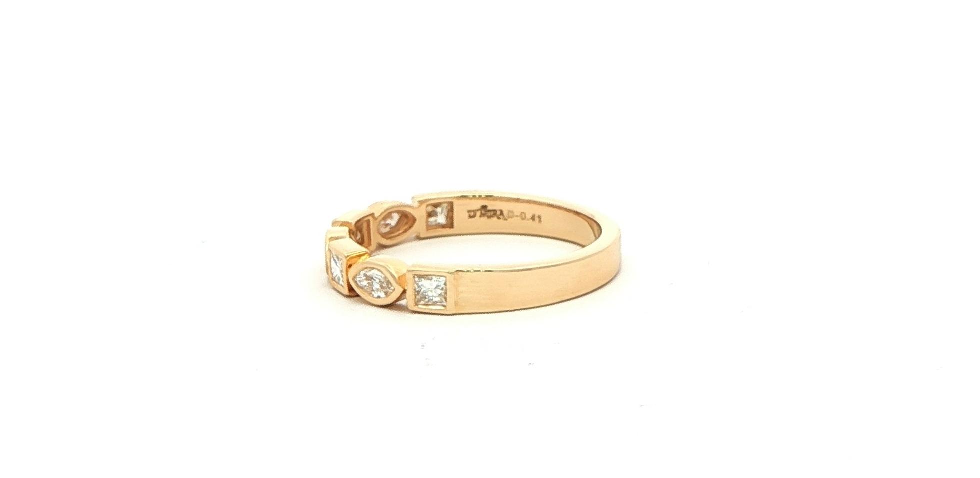 Bezel-set Marquise and Princess-cut Diamond Geometric Band in Yellow Gold (0.50cts TWT) side