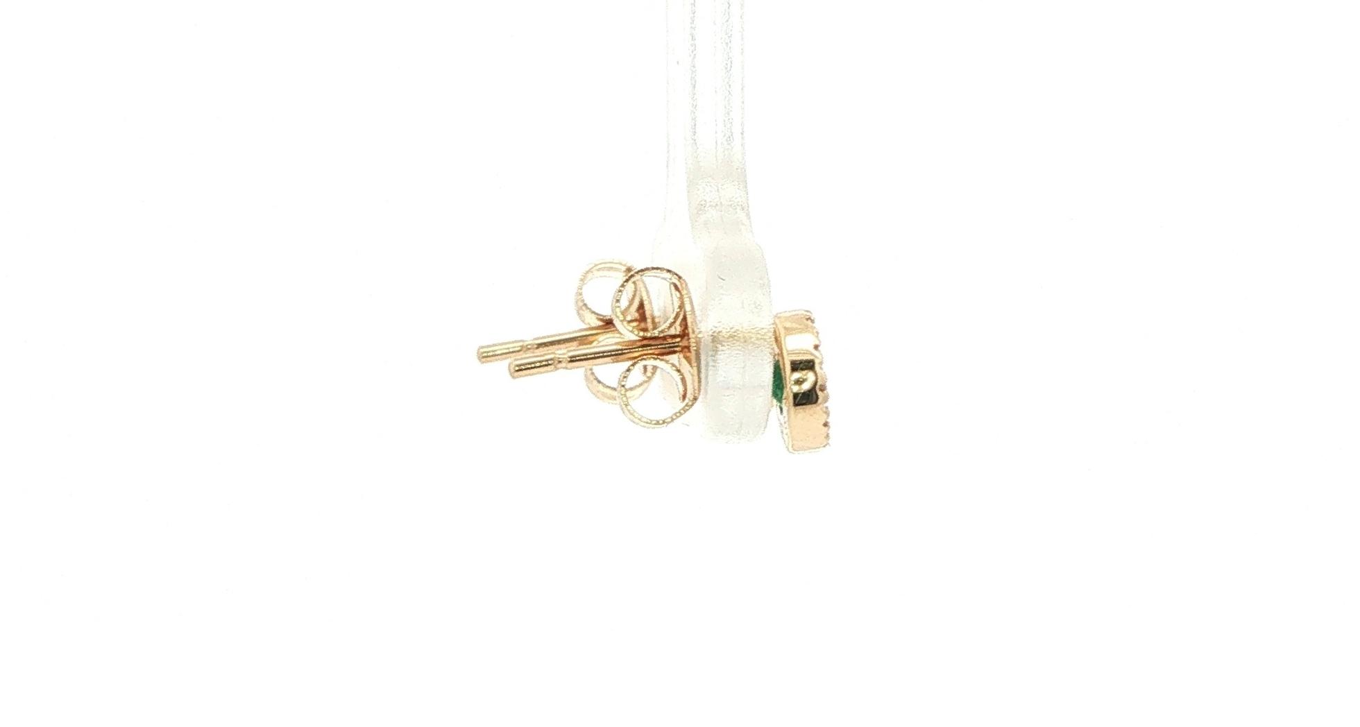 Emerald and Diamond Halo Stud Earrings in Yellow Gold (0.31cts TWT) side