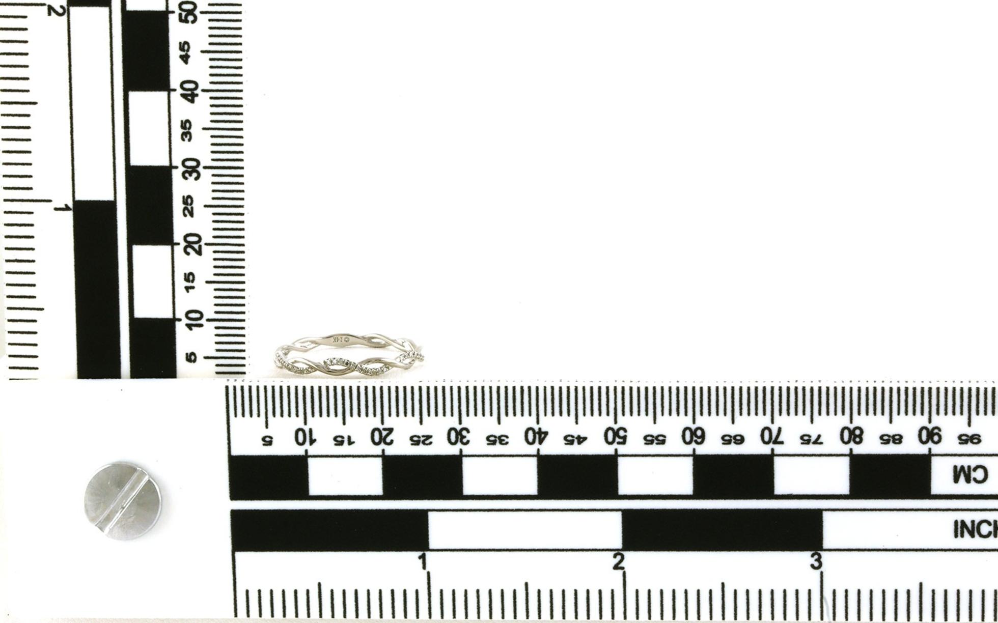 Diamond Pave Twist Thin Band in White Gold (0.06cts TWT) scale