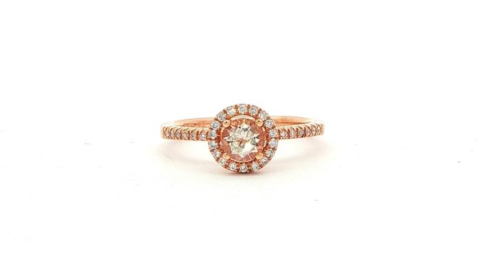 content/products/Morganite and Diamond Halo Ring in Rose Gold (0.56cts TWT)