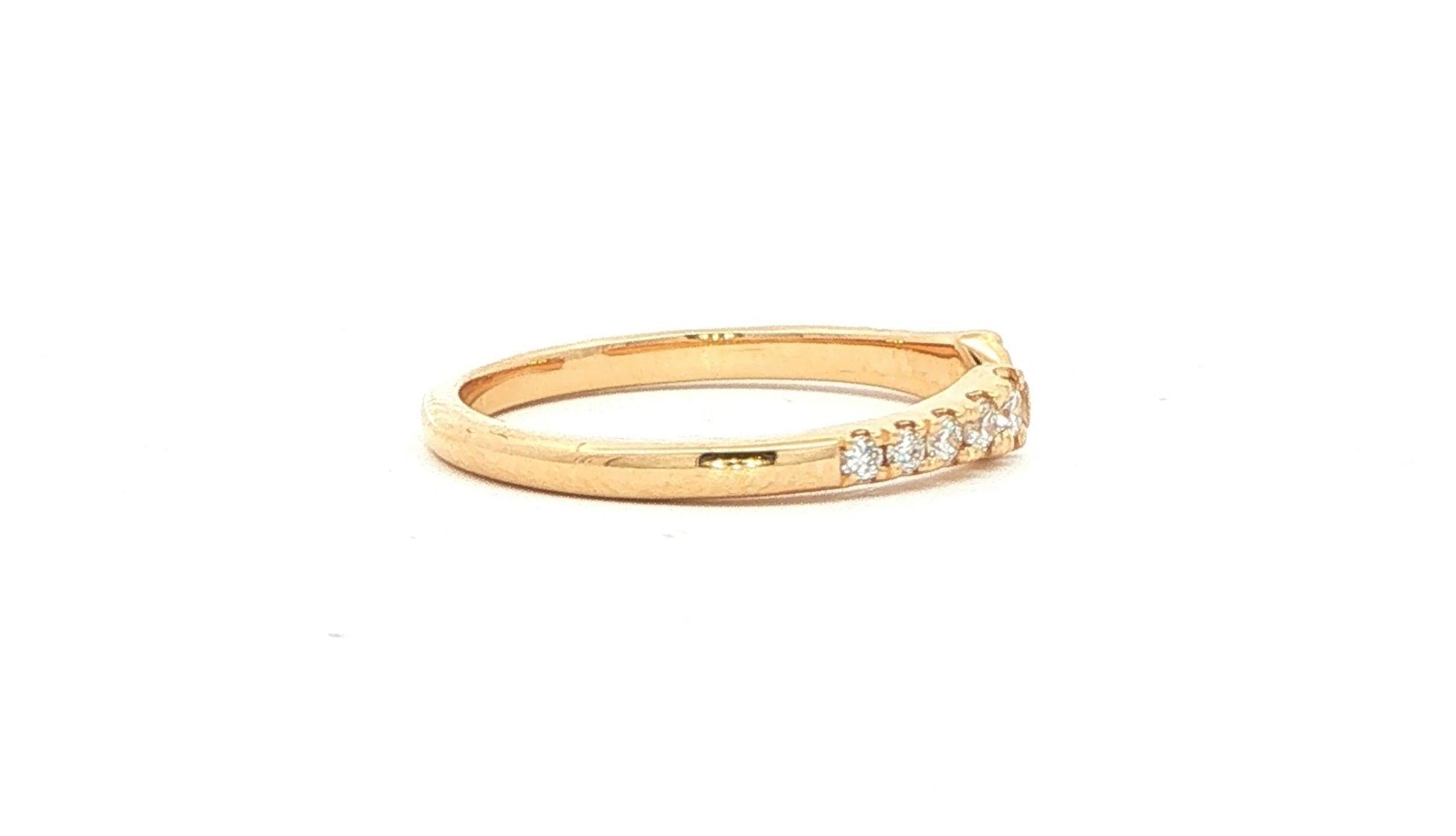 Open Graduated Diamond Stackable Wedding Band in Yellow Gold (0.25cts TWT) side