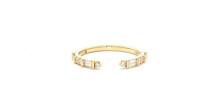 content/products/Baguette and Round Open Cuff Diamond Stackable Ring in Yellow Gold (0.25cts TWT)