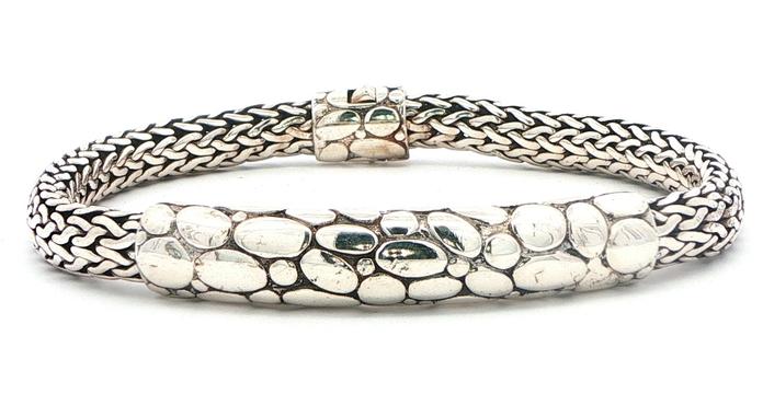 content/products/Estate Piece: David Yurman Byzantine Chain Bracelet with Textured Pebble Station in Sterling Silver