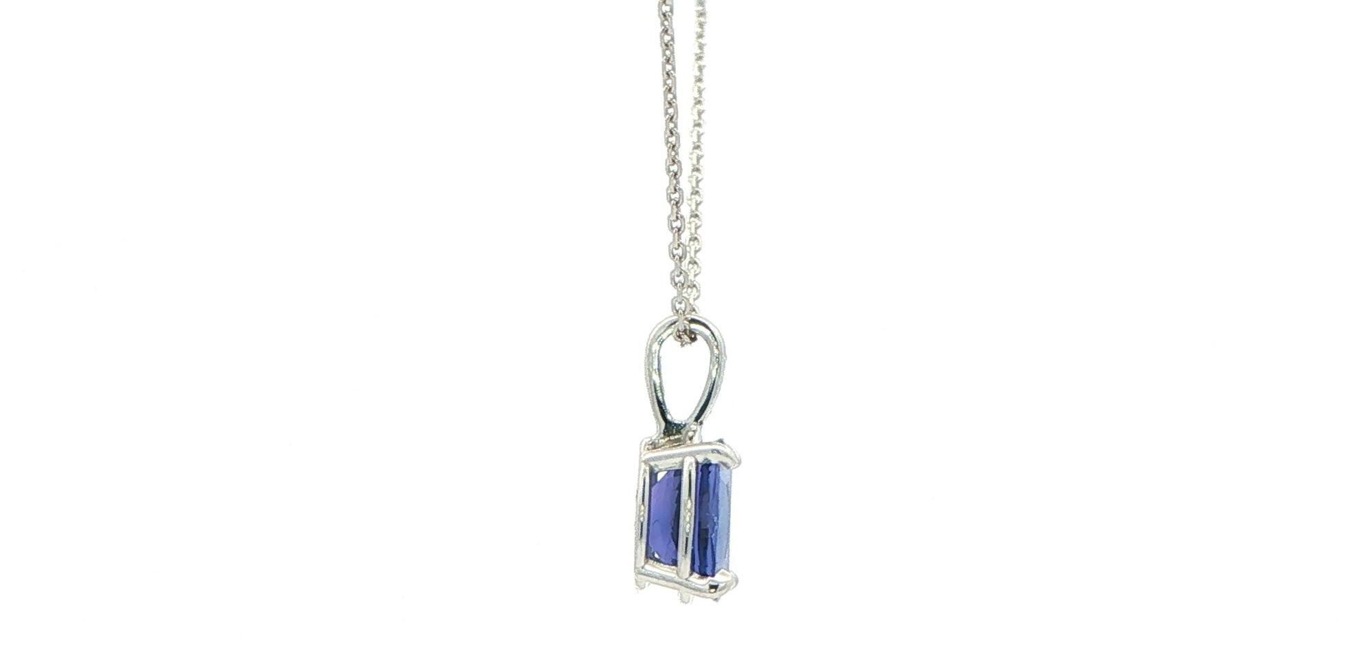 Royal Purple Sapphire Oval Pendant Necklace in White Gold (1.17ct) side