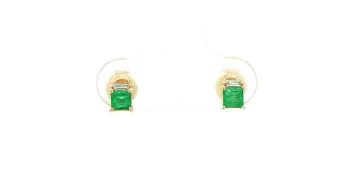 content/products/Square-Cut Emerald and Diamond Accent Stud Earrings in Yellow Gold (0.38cts TWT)