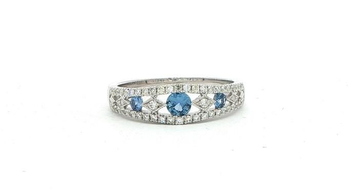 content/products/3-Row Openwork Montana Yogo Sapphire and Diamond Ring White Gold (0.55cts TWT)