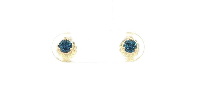 content/products/Montana Yogo Sapphire Stud Earrings in 3-Prong Martini Settings in Yellow Gold (0.40cts TWT)