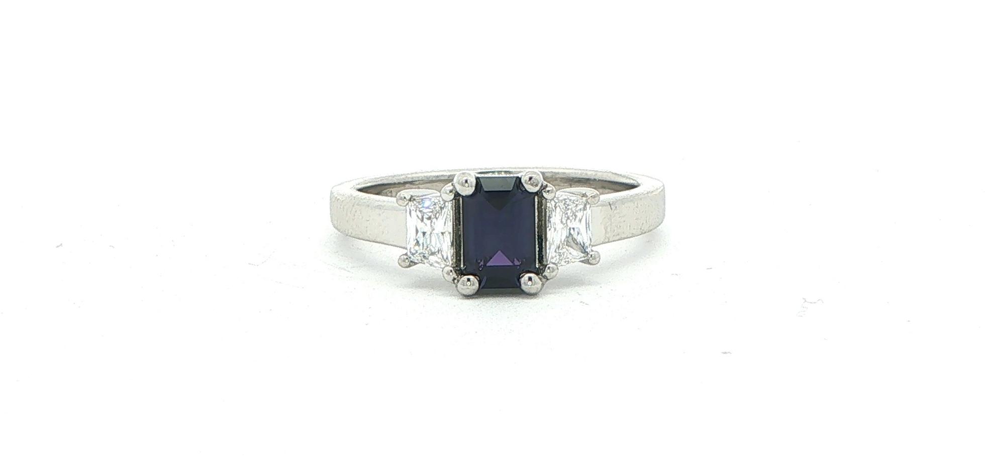 3-Stone Emerald-cut Huckleberry Sapphire and Trapezoid Diamond Ring in White Gold (1.09cts TWT)