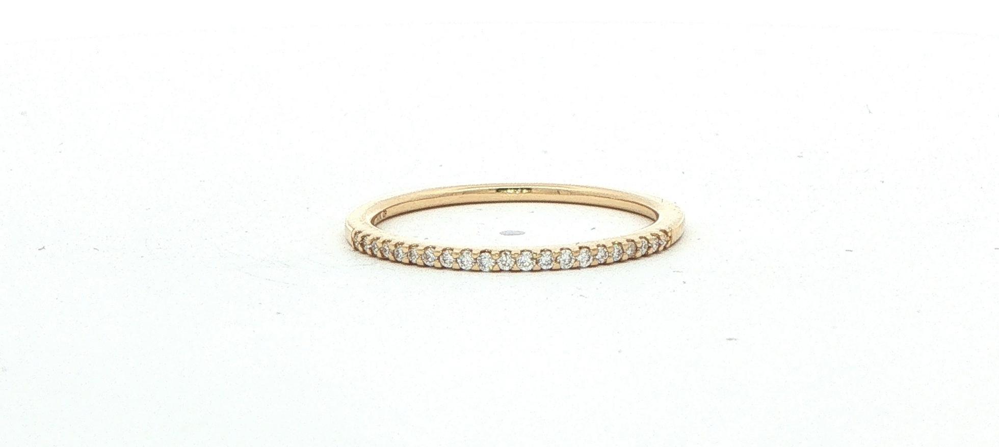 21-Stone Pave Diamond Ring in Yellow Gold (0.09cts TWT)