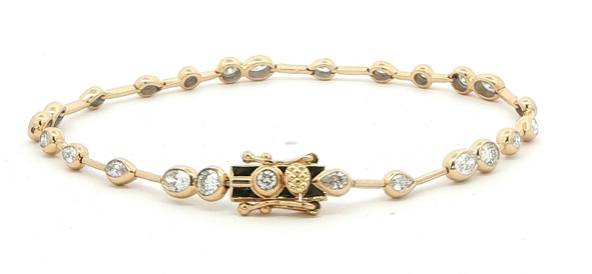 Multi-shape Bezel-Set Diamond Station Bracelet in Yellow Gold (1.80cts TWT) back